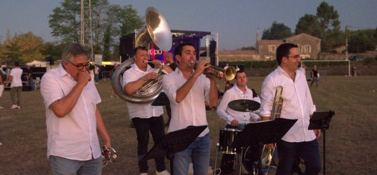 Photo Fanfare Funk Go Fast au festival Musica Virlive à Virelade - 2022 - Les Loges Virelartdaise