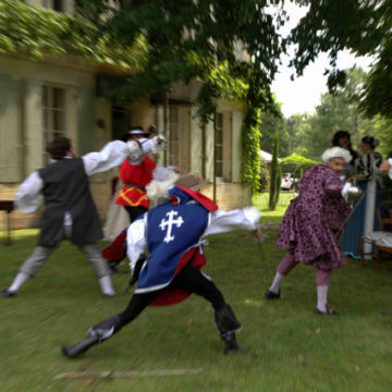 Photo de la troupe de théâtre de capes et d'épées Les Lames de Montesquieu - Festival Aux 1ères Loges - Les Loges Virelartdaise