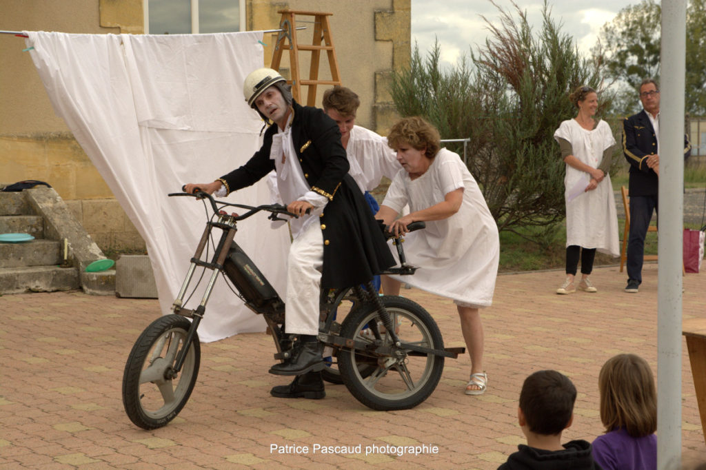 Photo pièce de théâtre Le Barbouillé au Festival aux 1ères Loges - Les Loges Virelartdaise - Virelade