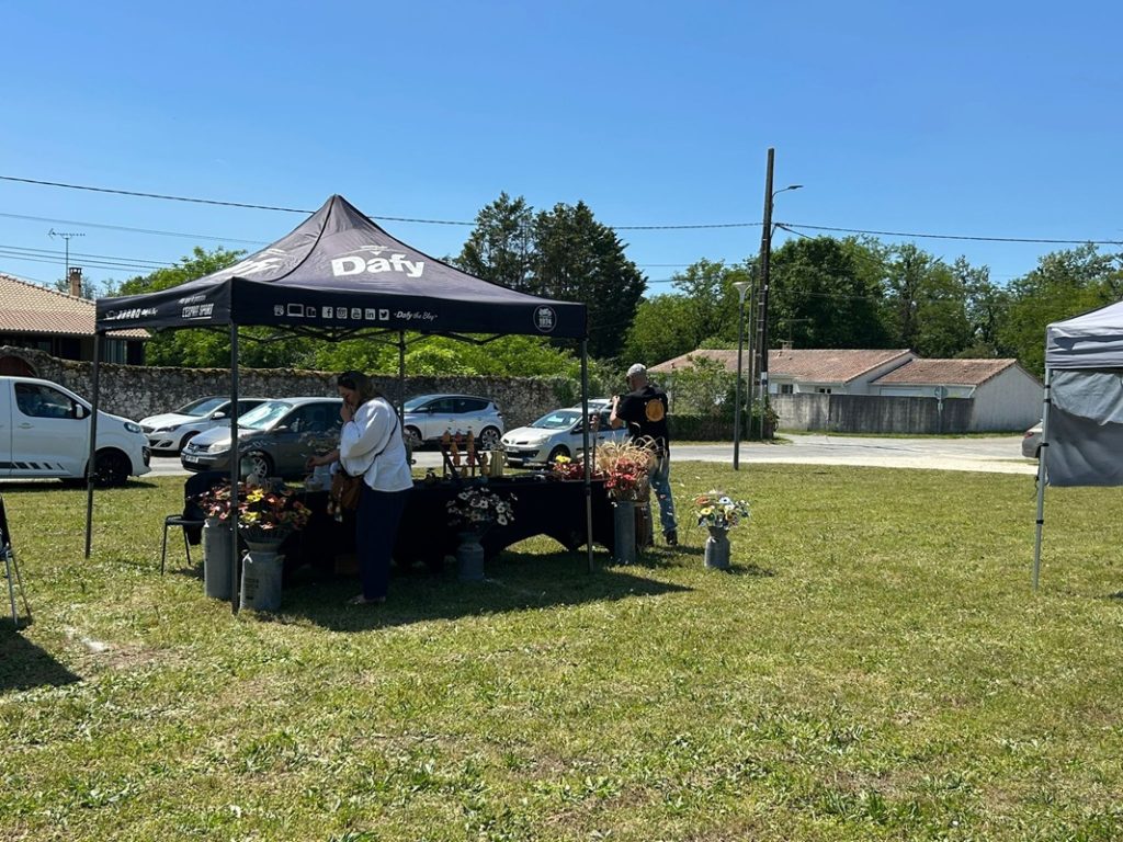 Photo 11 - Marché des artisans - 5ème Rencontre - édition 2025 - Virelade - Les Loges Virelart'daise