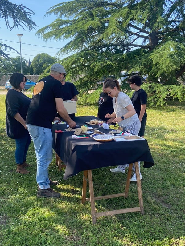 Photo 8 - Marché des artisans - 5ème Rencontre - édition 2025 - Virelade - Les Loges Virelart'daise