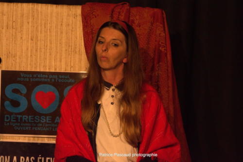 Le pere Noel est une ordure Compagnies Academie des Arts Aux 1eres Loges Les Loges Virelartdaise 2023 (5)