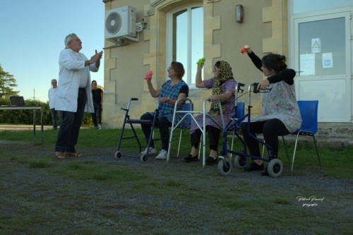 Festival Aux 1eres Loges 2024 Les Loges Virelartdaise Virelade Piece a Mourir Debout (14)