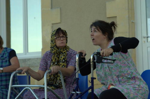 Festival Aux 1eres Loges 2024 Les Loges Virelartdaise Virelade Piece a Mourir Debout (16)