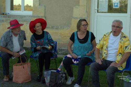 Festival Aux 1eres Loges 2024 Les Loges Virelartdaise Virelade Piece a Mourir Debout (2)