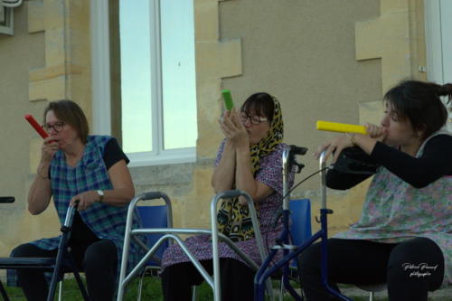 Festival Aux 1eres Loges 2024 Les Loges Virelartdaise Virelade Piece a Mourir Debout (20)