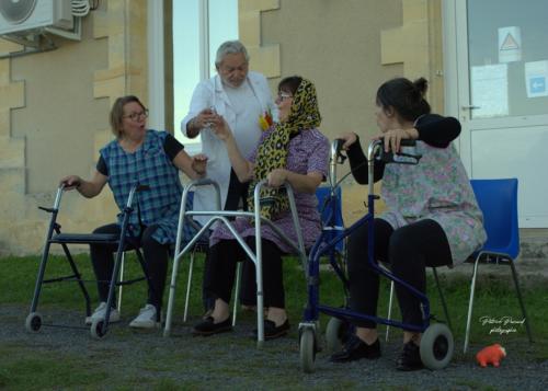 Festival Aux 1eres Loges 2024 Les Loges Virelartdaise Virelade Piece a Mourir Debout (22)