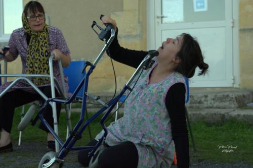 Festival Aux 1eres Loges 2024 Les Loges Virelartdaise Virelade Piece a Mourir Debout (25)