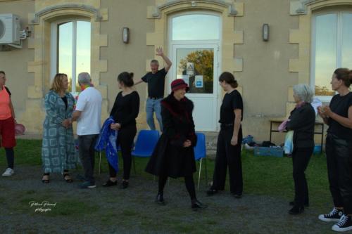 Festival Aux 1eres Loges 2024 Les Loges Virelartdaise Virelade Piece a Mourir Debout (39)