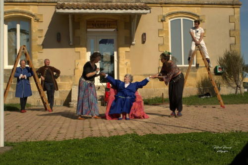 Festival Aux 1eres Loges 2024 Les Loges Virelartdaise Virelade Le Mariage force (19)