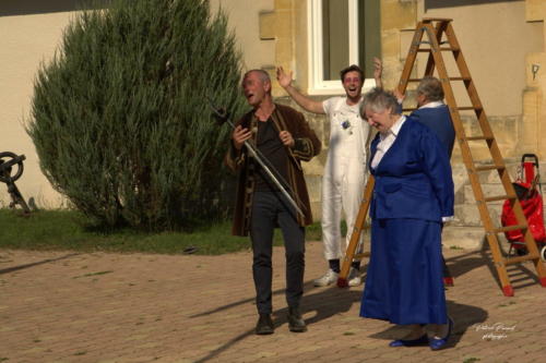 Festival Aux 1eres Loges 2024 Les Loges Virelartdaise Virelade Le Mariage force (30)