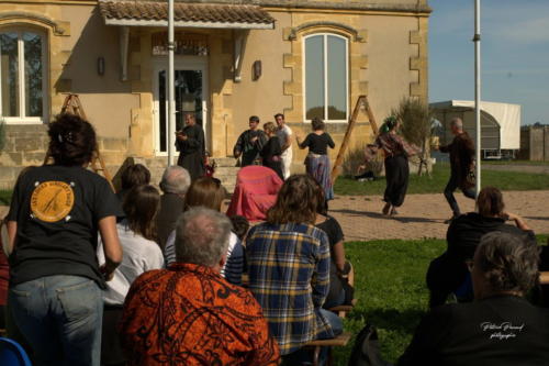 Festival Aux 1eres Loges 2024 Les Loges Virelartdaise Virelade Le Mariage force (4)