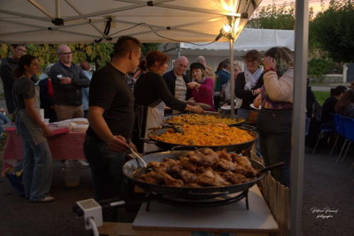 Festival Aux 1eres Loges 2024 Les Loges Virelartdaise Virelade Stands Benevoles (11)