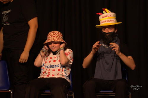 Festival Aux 1eres Loges 2024 Les Loges Virelartdaise Virelade Voyage en Absurdie (13)