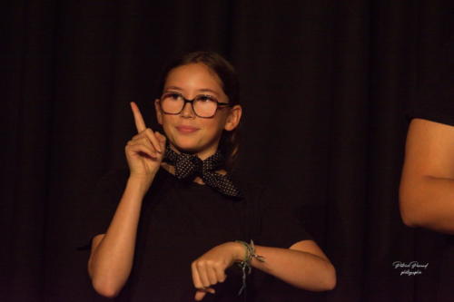 Festival Aux 1eres Loges 2024 Les Loges Virelartdaise Virelade Voyage en Absurdie (2)