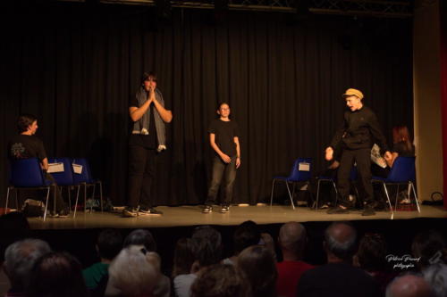 Festival Aux 1eres Loges 2024 Les Loges Virelartdaise Virelade Voyage en Absurdie (28)