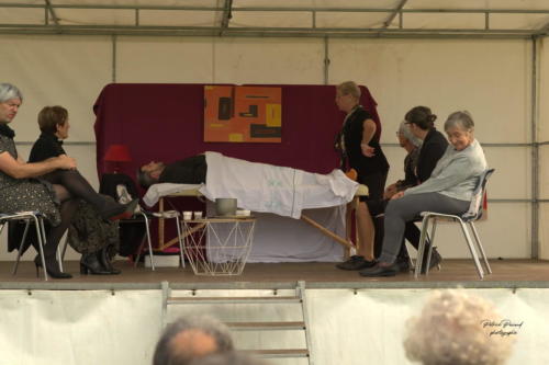 Festival Aux 1eres Loges Les Loges Virelartdaise Virelade La veillee funebre (11)