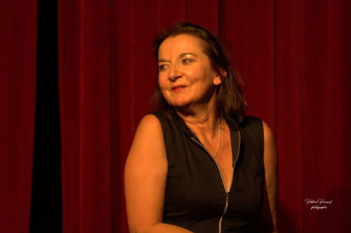 Festival Aux 1eres Loges 2024 Les Loges Virelartdaise Virelade Virginie toujours celibataire (13)