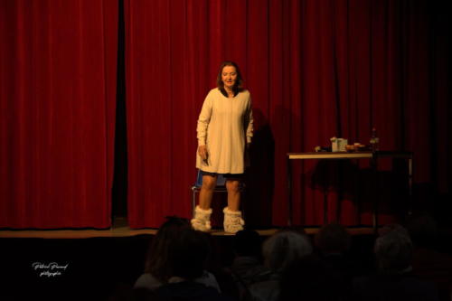 Festival Aux 1eres Loges 2024 Les Loges Virelartdaise Virelade Virginie toujours celibataire (2)