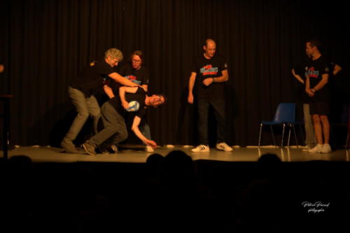 Aux-1eres-Loges-Les-Loges-Virelart-daise-Le-plus-grand-Cabaret-du-Monde-de-Virelade (4)