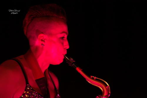 Concert Madame Rouge 2024 Les Loges Virelartdaise Virelade (39)