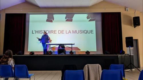Cours d'histoire de la musique par France Festival Théâtre Aux 1ères Loges Les Loges Virelart'daise - 01 (11)