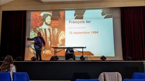 Cours d'histoire de la musique par France Festival Théâtre Aux 1ères Loges Les Loges Virelart'daise - 01 (12)