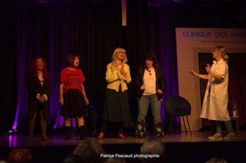 Festival Aux 1eres Loges 2023 Et Dieu Crea les fans Les Loges Virelartdaise (40)