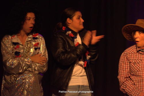 Festival Aux 1eres Loges 2023 Et Dieu Crea les fans Les Loges Virelartdaise (51)