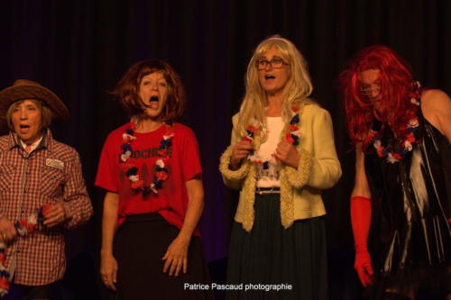 Festival Aux 1eres Loges 2023 Et Dieu Crea les fans Les Loges Virelartdaise (55)