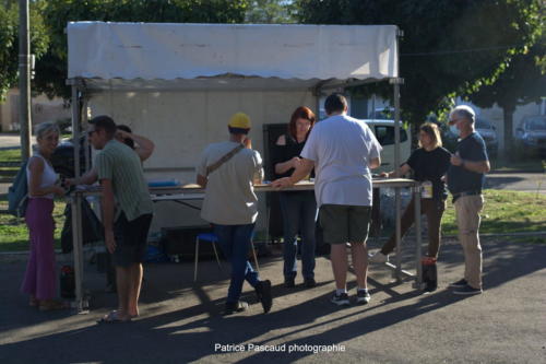 Festival Aux 1eres Loges 2023 Les Loges Virelartdaise Stands et Benevoles (16)