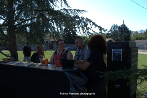 Festival Aux 1eres Loges 2023 Les Loges Virelartdaise Stands et Benevoles (5)