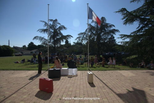 Festival Aux 1eres Loges 2023 Les Loges Virelartdaise Le train de la voie 6 (18)