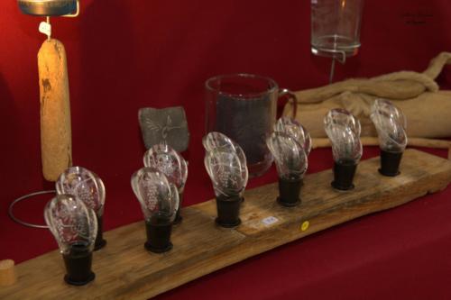 Gravure sur verre à la rencontre de l'artisanat d'art à Virelade
