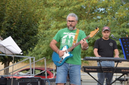 Scene d ete Virelade 2025 Les Loges Virelart daise Concert Acousteel Gang (13)