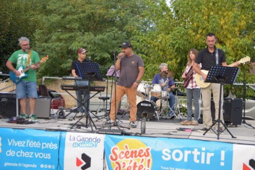 Scene d ete Virelade 2025 Les Loges Virelart daise Concert Acousteel Gang (22)