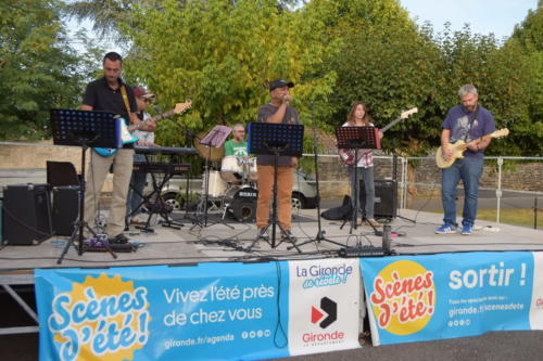 Scene d ete Virelade 2025 Les Loges Virelart daise Concert Acousteel Gang (8)