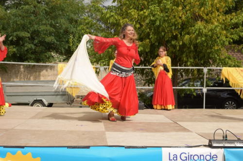 Scènes d ete 2025 Virelade Les Loges Virelart daise danses espagnoles (19)