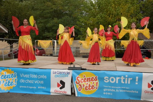 Scènes d ete 2025 Virelade Les Loges Virelart daise danses espagnoles (23)