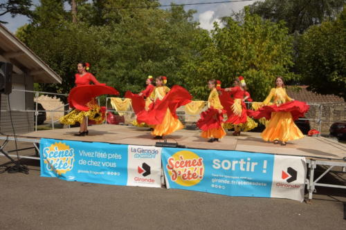 Scènes d ete 2025 Virelade Les Loges Virelart daise danses espagnoles (27)