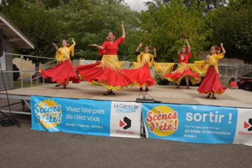 Scènes d ete 2025 Virelade Les Loges Virelart daise danses espagnoles (3)