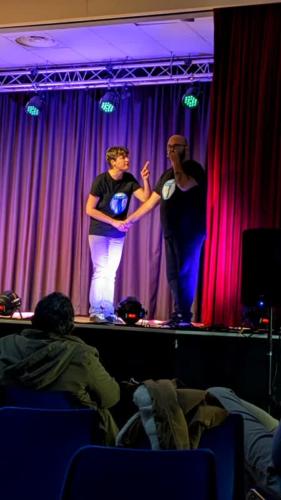 Theatre d'improvisation par Les Titans Festival Théâtre Aux 1ères Loges Les Loges Virelart'daise - 01 (107)