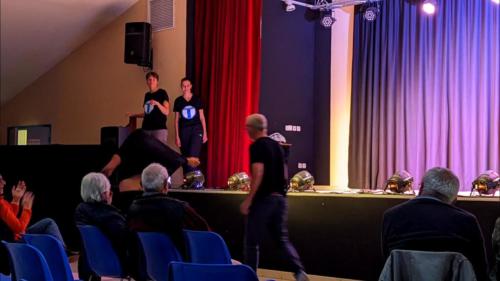 Theatre d'improvisation par Les Titans Festival Théâtre Aux 1ères Loges Les Loges Virelart'daise - 01 (61)
