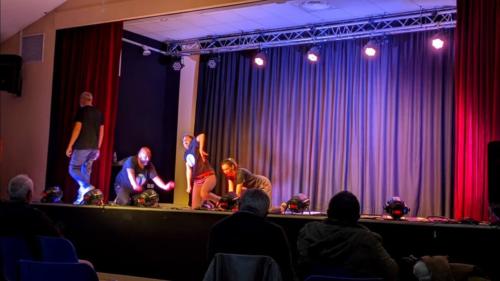 Theatre d'improvisation par Les Titans Festival Théâtre Aux 1ères Loges Les Loges Virelart'daise - 01 (68)
