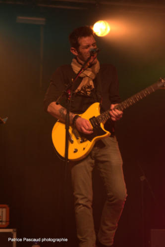 Photo Chanteur Concert LKO - Les Loges Virelartdaise - Virelade