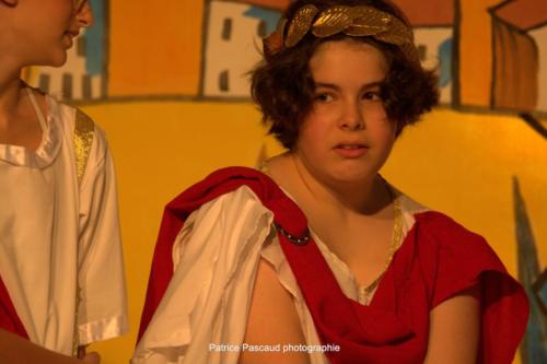 Ecole de théâtre Thalie, pièce Le Tournoi au Festival Aux 1ères Loges - Les Loges Virelart'daise 9