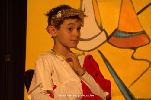 Ecole de théâtre Thalie, pièce Le Tournoi au Festival Aux 1ères Loges - Les Loges Virelart'daise 3