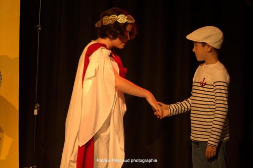 Ecole de théâtre Thalie, pièce Le Tournoi au Festival Aux 1ères Loges - Les Loges Virelart'daise
