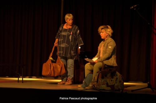 Ecole de Théâtre Vie de Bohème, pièce Juste 6 femmes au Festival Aux 1ères Loges - Les Loges Virelart'daise 21