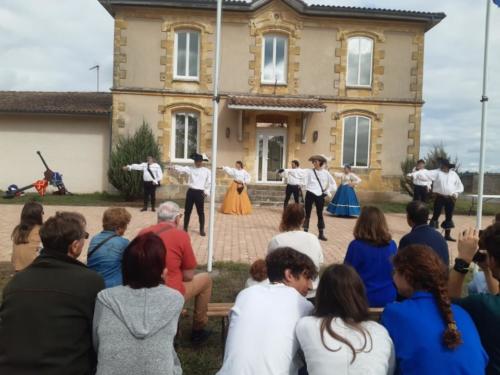 Troupe de Théâtre de Cape et d'épées, Les Lames de Montesquieu au Festival Aux 1ères Loges - Les Loges Virelart'daise 6